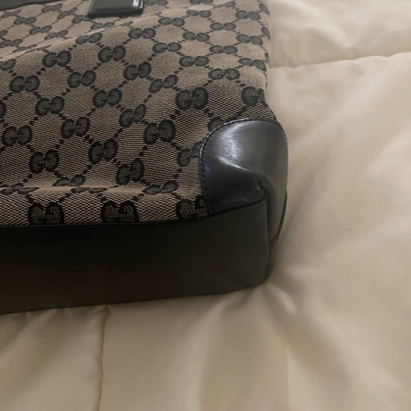 Gucci tote - Picture 2 of 9